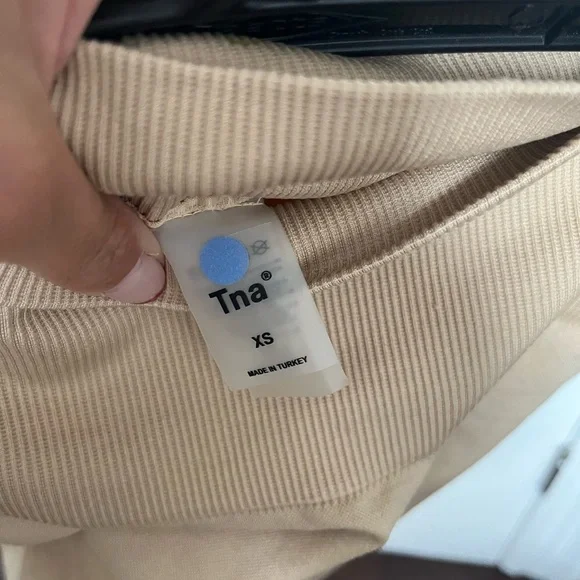 TNA Active Set - Picture 7 of 7